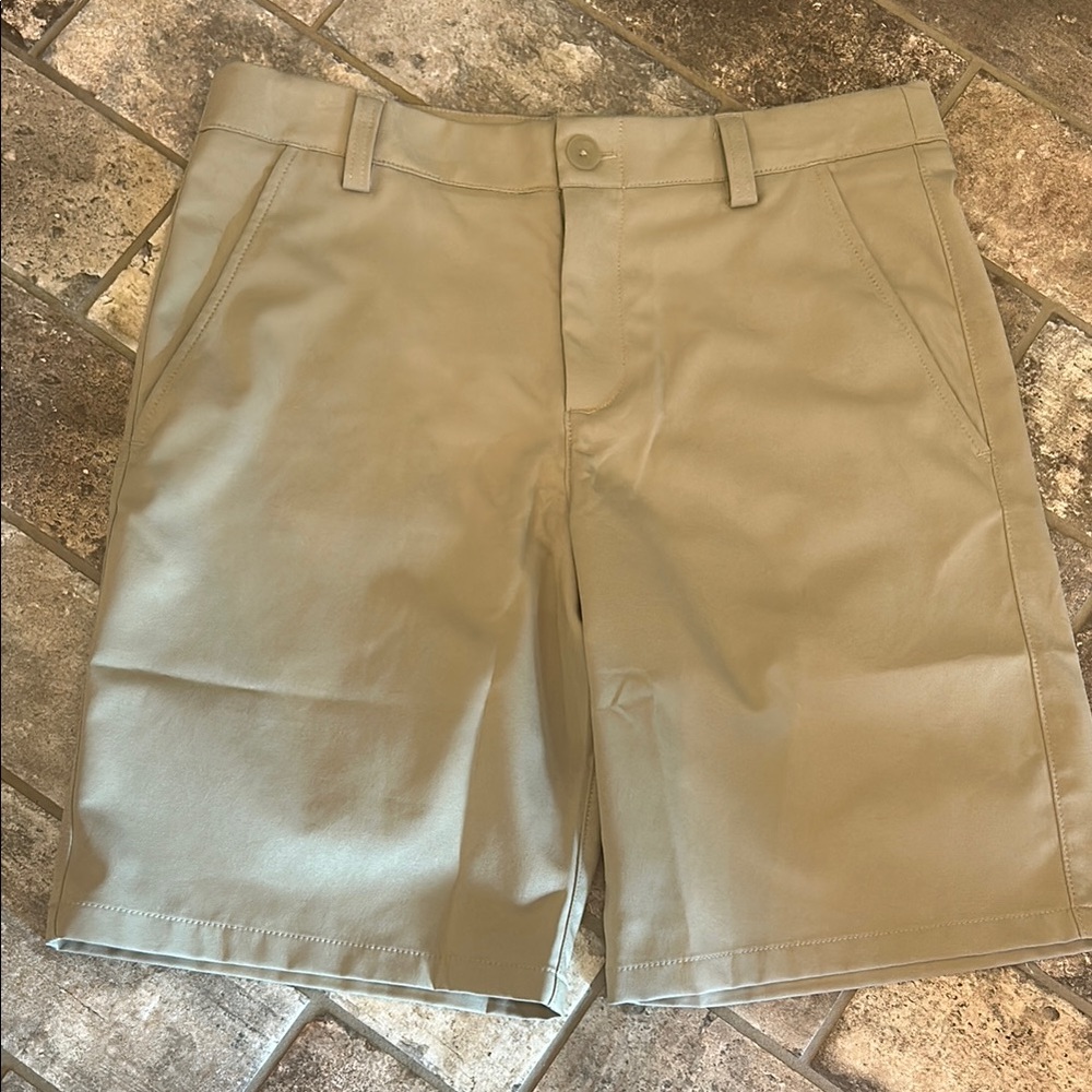 Boy’s khaki Shorts
